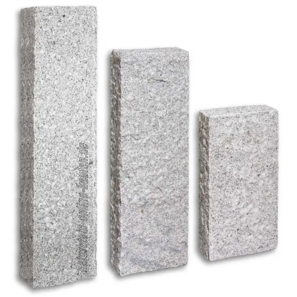 Granit Palisaden hellgrau G603 – gespalten und gespitzt