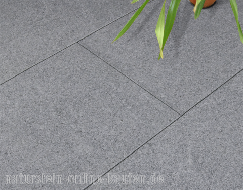 Granit Terrassenplatten anthrazit 60x40x3 cm