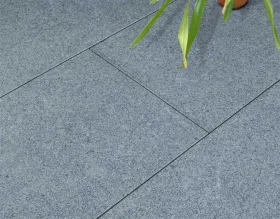 Terrassenplatten Granit anthrazit | naturstein-online-kaufen.de