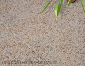 Granit Terrassenplatten gelb | naturstein-online-kaufen.de
