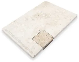 Handmuster von Terrassenplatten Travertin Classic | naturstein-online-kaufen.de