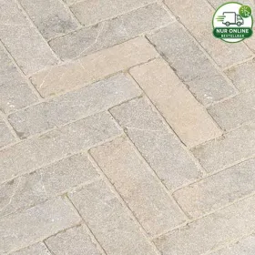 Cremebeiger Kalkstein mit dezent...